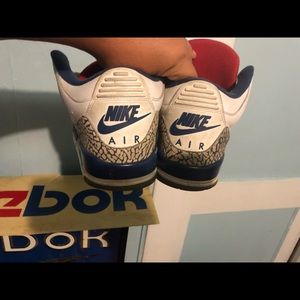 Air Jordan 3 true blue